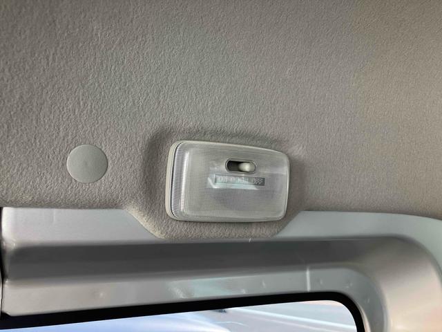 エブリイ PAリミテッド 両側スライドドア 箱バン キーレスエントリー 5速マニュアル ABS 衝突安全ボディ エアコン パワーステアリング 積載量350kg(24枚目)