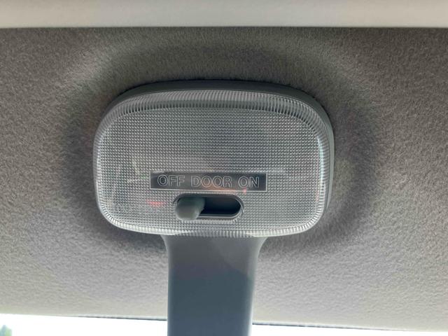 エブリイ PAリミテッド 両側スライドドア 箱バン キーレスエントリー 5速マニュアル ABS 衝突安全ボディ エアコン パワーステアリング 積載量350kg(40枚目)