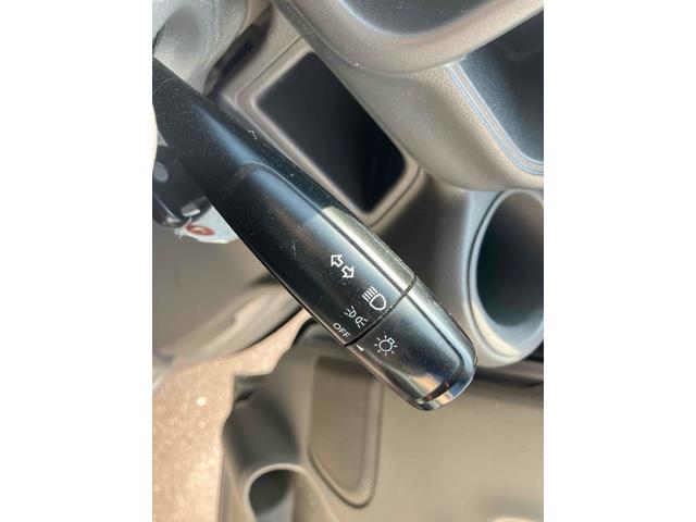 エブリイ PAリミテッド 両側スライドドア 箱バン キーレスエントリー 5速マニュアル ABS 衝突安全ボディ エアコン パワーステアリング 積載量350kg(45枚目)