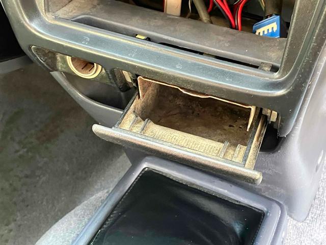 ご覧頂きまして誠に有難うございます!!是非ご来店して頂き、実際にご覧になって頂ければと思います。お客様からのご連絡をスタッフ一同、心よりお待ちしております