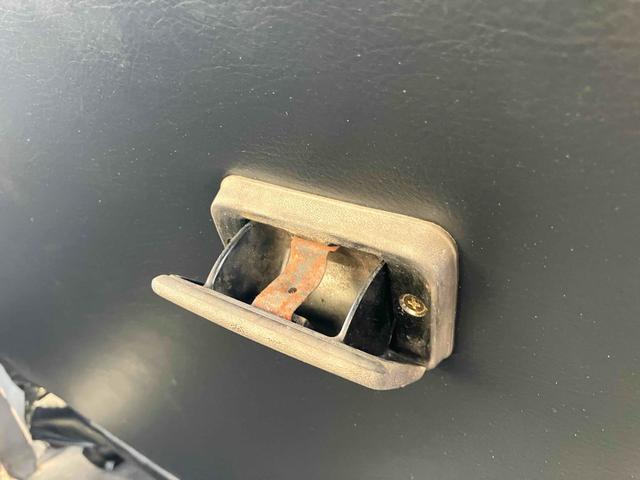 この度は当店のお車をご覧になっていただき、誠にありがとうございます。じっくり現車確認して頂けるよう、ご準備を致します!