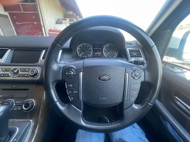 レンジローバースポーツ 　４ＷＤ　オートマチック（14枚目）