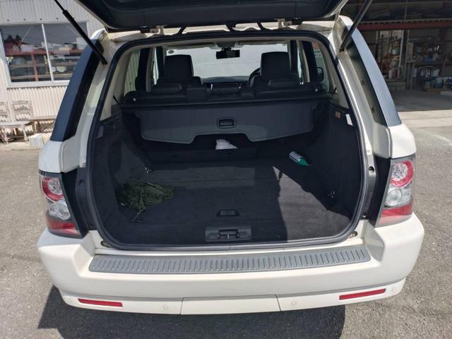 レンジローバースポーツ 　４ＷＤ　オートマチック（16枚目）