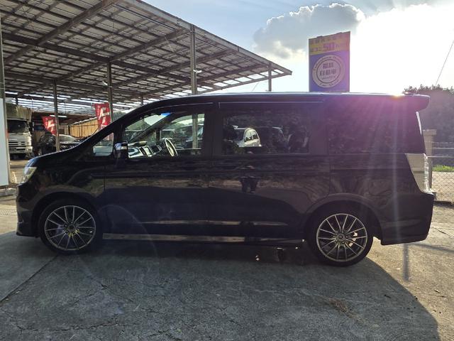 ステップワゴンスパーダ Z ドライブレコーダー ETC バックカメラ TV 両側電動スライドドア HID スマートキー 電動格納ミラー 後席モニター 3列シート ウォークスルー CVT アルミホイール 盗難防止システム(17枚目)