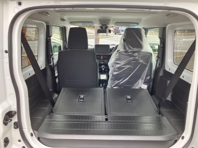 ジムニー ＸＣ　届出済未使用車　４ＷＤ　クリアランスソナー　オートクルーズコントロール　レーンアシスト　衝突被害軽減システム　オートライト　ＬＥＤヘッドランプ　ヘッドライトウォッシャー　マット＆バイザー（46枚目）