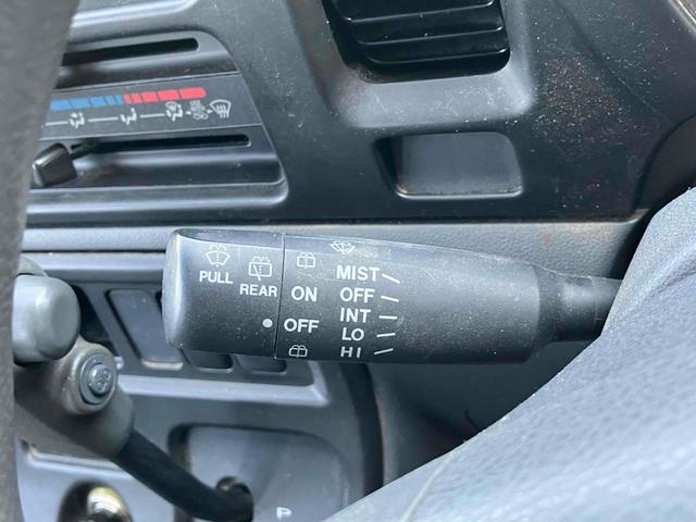 ハイゼットカーゴ スペシャル　軽バン　オートマ車　両側スライドドア　エアコン　パワーステアリング　運転席エアバッグ　助手席エアバッグ　ヘッドライトレベライザー（6枚目）