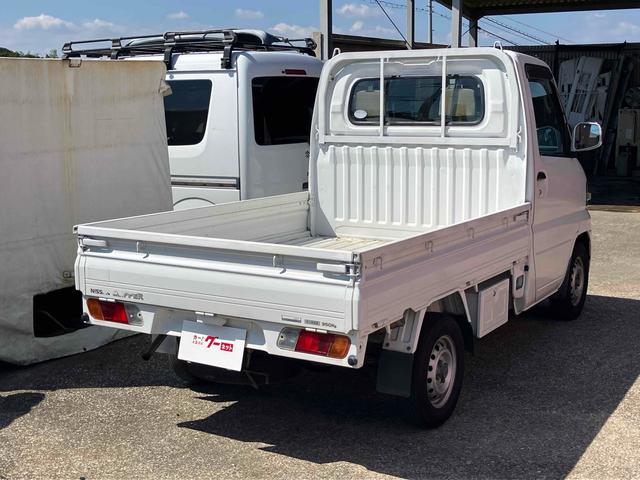 クリッパートラック  軽トラック MT エアコン 運転席エアバッグ(18枚目)