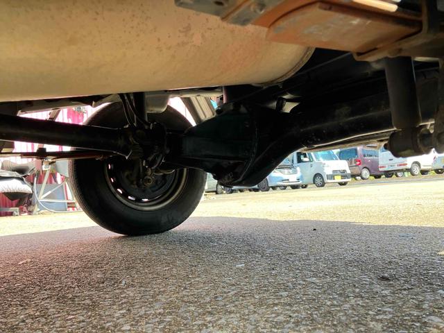 クリッパートラック  軽トラック MT エアコン 運転席エアバッグ(27枚目)