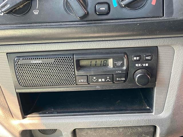 クリッパートラック  軽トラック MT エアコン 運転席エアバッグ(38枚目)