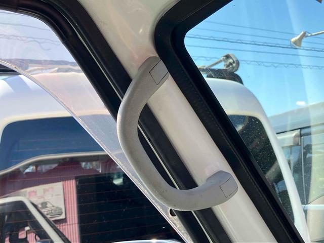 クリッパートラック  軽トラック MT エアコン 運転席エアバッグ(42枚目)
