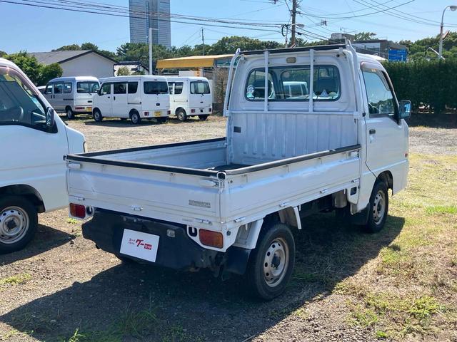 サンバートラック 　４ＷＤ　軽トラック　ＭＴ　エアコン　運転席エアバッグ（19枚目）