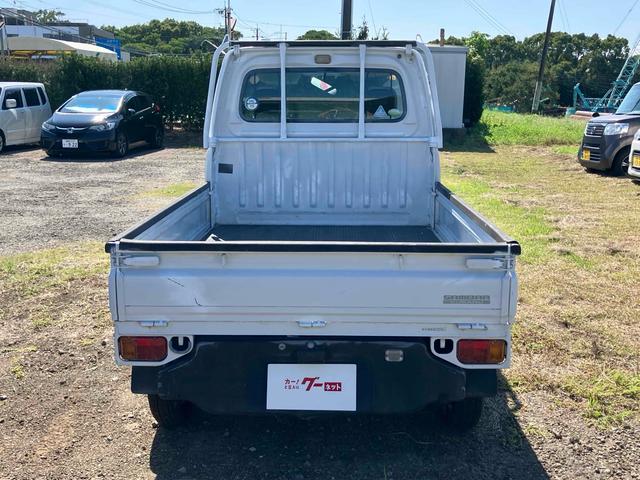 サンバートラック 　４ＷＤ　軽トラック　ＭＴ　エアコン　運転席エアバッグ（20枚目）
