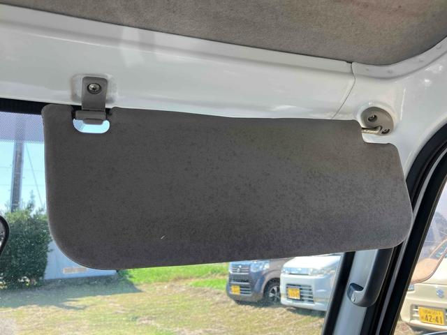 サンバートラック 　４ＷＤ　軽トラック　ＭＴ　エアコン　運転席エアバッグ（46枚目）