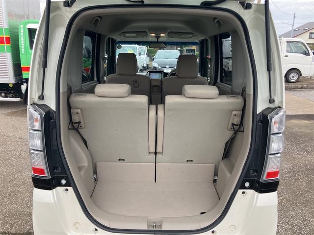 Ｎ－ＢＯＸ Ｇ・Ｌパッケージ　ＥＴＣ　バックカメラ　両側スライド・片側電動　ナビ　スマートキー　アイドリングストップ　電動格納ミラー　ベンチシート　ＣＶＴ　盗難防止システム　ＡＢＳ　ＥＳＣ　ＣＤ　ＵＳＢ（19枚目）