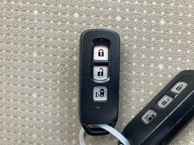 Ｎ－ＢＯＸ Ｇ・Ｌパッケージ　ＥＴＣ　バックカメラ　両側スライド・片側電動　ナビ　スマートキー　アイドリングストップ　電動格納ミラー　ベンチシート　ＣＶＴ　盗難防止システム　ＡＢＳ　ＥＳＣ　ＣＤ　ＵＳＢ（28枚目）