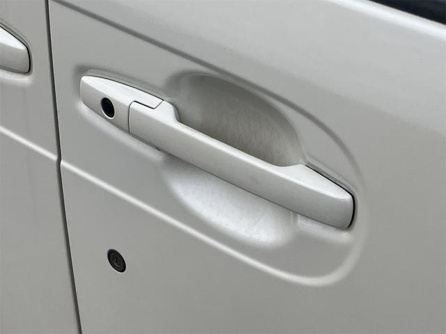 Ｎ－ＢＯＸ Ｇ・Ｌパッケージ　ＥＴＣ　バックカメラ　両側スライド・片側電動　ナビ　スマートキー　アイドリングストップ　電動格納ミラー　ベンチシート　ＣＶＴ　盗難防止システム　ＡＢＳ　ＥＳＣ　ＣＤ　ＵＳＢ（33枚目）