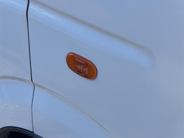 キャリイトラック 4WD MT エアコン パワーステアリング(10枚目)