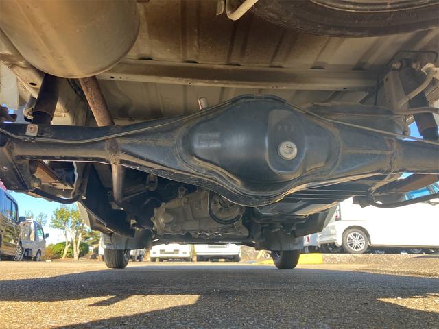 キャリイトラック 4WD MT エアコン パワーステアリング(25枚目)