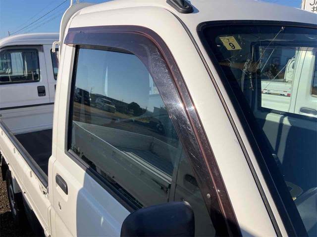 ハイゼットトラック 4WD MT エアコン パワーステアリング(10枚目)