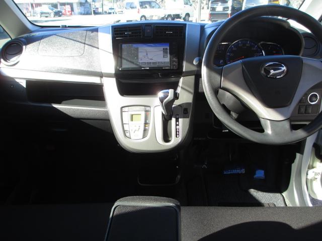 ムーヴ カスタム　Ｘ　ＳＡ　ナビ　衝突被害軽減システム　オートライト　スマートキー　アイドリングストップ　電動格納ミラー　ＣＶＴ　盗難防止システム　ＡＢＳ　ＥＳＣ　ＣＤ　ＤＶＤ再生　アルミホイール　衝突安全ボディ　エアコン（2枚目）