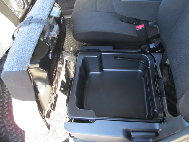 パレットＳＷ ＸＳ　両側スライド・片側電動　ナビ　ＴＶ　ＨＩＤ　スマートキー　電動格納ミラー　ベンチシート　ＣＶＴ　盗難防止システム　ＡＢＳ　ＣＤ　ＤＶＤ再生　アルミホイール　衝突安全ボディ　エアコン　パワーステアリング（41枚目）