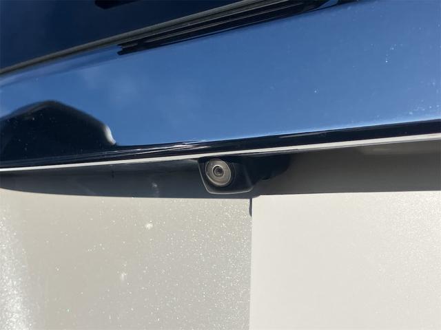 フィットハイブリッド Ｆコンフォートエディション　ハイブリッド　ＥＴＣ　バックカメラ　ナビ　ＴＶ　レーンアシスト　衝突被害軽減システム　オートライト　スマートキー　アイドリングストップ　シートヒーター　ＡＴ　盗難防止システム　衝突安全ボディ　ＣＤ（35枚目）