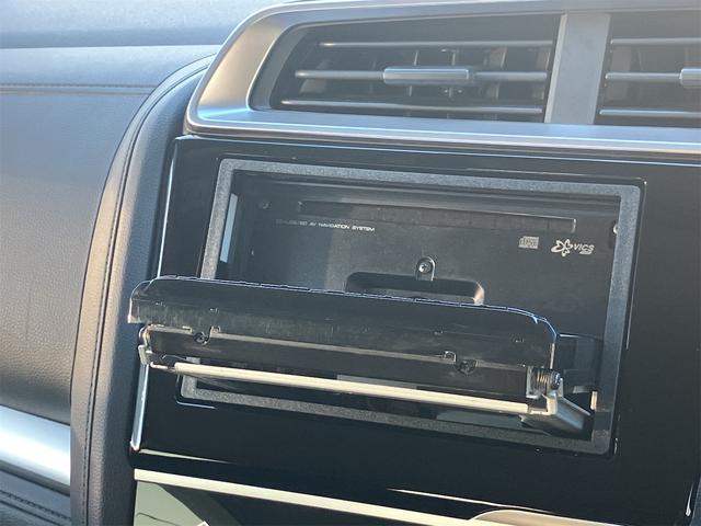 フィットハイブリッド Ｆコンフォートエディション　ハイブリッド　ＥＴＣ　バックカメラ　ナビ　ＴＶ　レーンアシスト　衝突被害軽減システム　オートライト　スマートキー　アイドリングストップ　シートヒーター　ＡＴ　盗難防止システム　衝突安全ボディ　ＣＤ（38枚目）