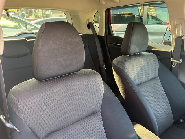 フィットハイブリッド Ｆコンフォートエディション　ハイブリッド　ＥＴＣ　バックカメラ　ナビ　ＴＶ　レーンアシスト　衝突被害軽減システム　オートライト　スマートキー　アイドリングストップ　シートヒーター　ＡＴ　盗難防止システム　衝突安全ボディ　ＣＤ（60枚目）