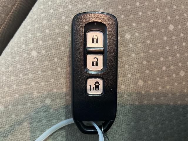 Ｎ－ＢＯＸ Ｇ・Ｌパッケージ　ＥＴＣ　両側スライド・片側電動　ナビ　ＴＶ　スマートキー　アイドリングストップ　電動格納ミラー　ＣＶＴ　盗難防止システム　ＡＢＳ　ＥＳＣ　ＣＤ　ＤＶＤ再生　ミュージックプレイヤー接続可　衝突安全ボディ（11枚目）