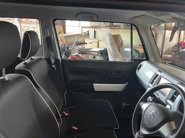 ハスラー Ｇ　ＥＴＣ　ナビ　衝突被害軽減システム　スマートキー　アイドリングストップ　電動格納ミラー　シートヒーター　ベンチシート　ＣＶＴ　盗難防止システム　ＡＢＳ　ＥＳＣ　ＣＤ　ＤＶＤ再生　Ｂｌｕｅｔｏｏｔｈ（50枚目）