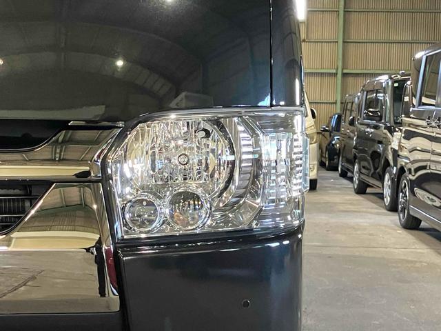 ハイエースバン スーパーＧＬ　ダークプライムＩＩ　スーパーＧＬ　全周囲カメラ　ナビ　ＴＶ　クリアランスソナー　レーンアシスト　衝突被害軽減システム　両側電動スライドドア　オートマチックハイビーム　オートライト　スマートキー　電動格納ミラー（9枚目）