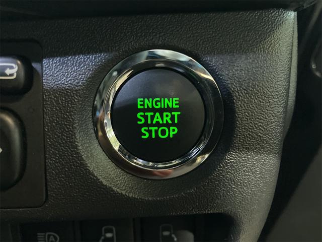 ハイエースバン スーパーＧＬ　ダークプライムＩＩ　スーパーＧＬ　全周囲カメラ　ナビ　ＴＶ　クリアランスソナー　レーンアシスト　衝突被害軽減システム　両側電動スライドドア　オートマチックハイビーム　オートライト　スマートキー　電動格納ミラー（58枚目）