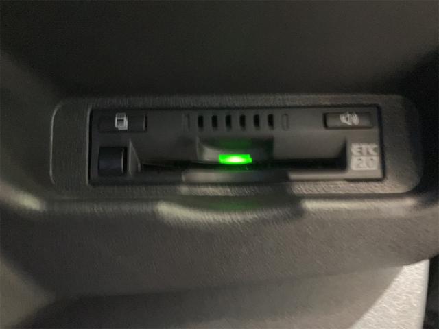 ハイエースバン スーパーＧＬ　ダークプライムＩＩ　スーパーＧＬ　全周囲カメラ　ナビ　ＴＶ　クリアランスソナー　レーンアシスト　衝突被害軽減システム　両側電動スライドドア　オートマチックハイビーム　オートライト　スマートキー　電動格納ミラー（60枚目）