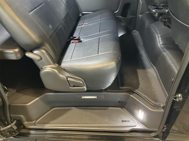 ハイエースバン スーパーＧＬ　ダークプライムＩＩ　スーパーＧＬ　全周囲カメラ　ナビ　ＴＶ　クリアランスソナー　レーンアシスト　衝突被害軽減システム　両側電動スライドドア　オートマチックハイビーム　オートライト　スマートキー　電動格納ミラー（69枚目）