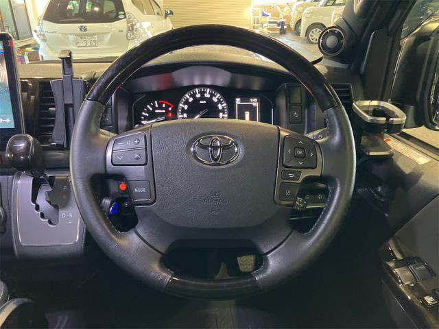 ハイエースバン スーパーＧＬ　ダークプライムＩＩ　スーパーＧＬ　全周囲カメラ　ナビ　ＴＶ　クリアランスソナー　レーンアシスト　衝突被害軽減システム　両側電動スライドドア　オートマチックハイビーム　オートライト　スマートキー　電動格納ミラー（71枚目）