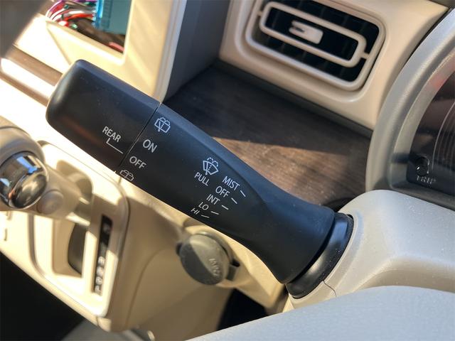 アルトラパン Fリミテッド 衝突被害軽減システム オートライト HID スマートキー アイドリングストップ 電動格納ミラー シートヒーター CVT 盗難防止システム ABS ESC アルミホイール 衝突安全ボディ エアコン(10枚目)