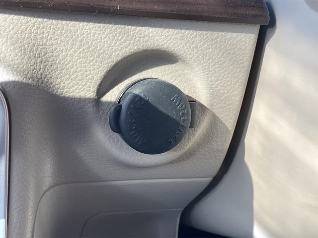 アルトラパン Fリミテッド 衝突被害軽減システム オートライト HID スマートキー アイドリングストップ 電動格納ミラー シートヒーター CVT 盗難防止システム ABS ESC アルミホイール 衝突安全ボディ エアコン(40枚目)