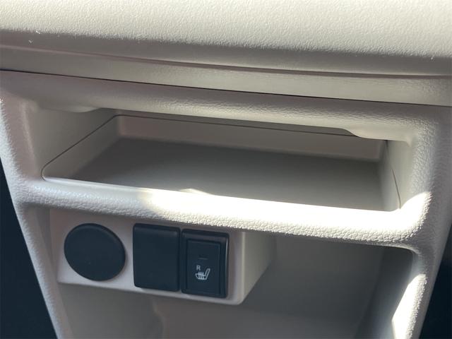 アルトラパン Fリミテッド 衝突被害軽減システム オートライト HID スマートキー アイドリングストップ 電動格納ミラー シートヒーター CVT 盗難防止システム ABS ESC アルミホイール 衝突安全ボディ エアコン(41枚目)