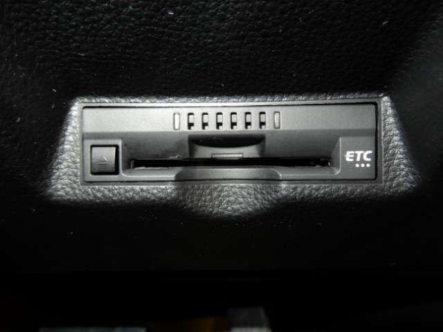 X ナビ ETC キーフリ セキュリティー ETC車載器 サイドエアバッグ ABS付き オートエアコン パワステ パワーウィンドウ エアバッグ レーダーブレーキ 横滑り防止装置付 Wエアバッグ(15枚目)