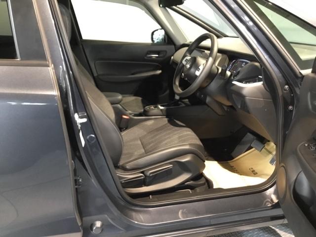 フィット ホーム　試乗車　メモリーナビ　ドラレコ　ＥＴＣ　記録簿　衝突軽減　リアカメラ　ソナー　ＵＳＢ接続　ＡＡＣ　横滑り防止機能　サイドエアバック　ＬＥＤライト　クルーズコントロール　パワーウィンドウ　スマキー（16枚目）
