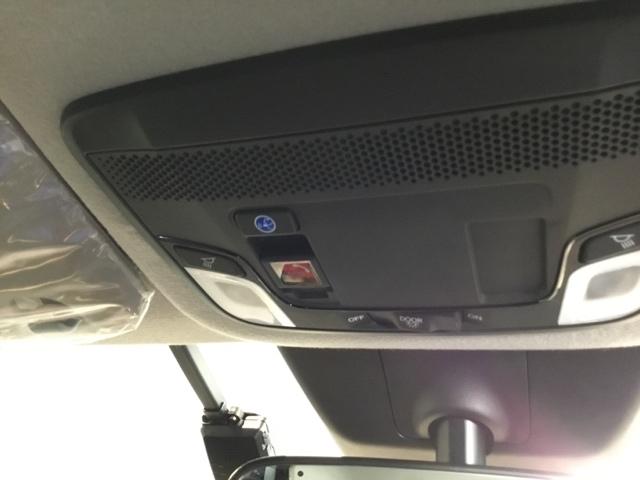 フィット ホーム　試乗車　メモリーナビ　ドラレコ　ＥＴＣ　記録簿　衝突軽減　リアカメラ　ソナー　ＵＳＢ接続　ＡＡＣ　横滑り防止機能　サイドエアバック　ＬＥＤライト　クルーズコントロール　パワーウィンドウ　スマキー（28枚目）