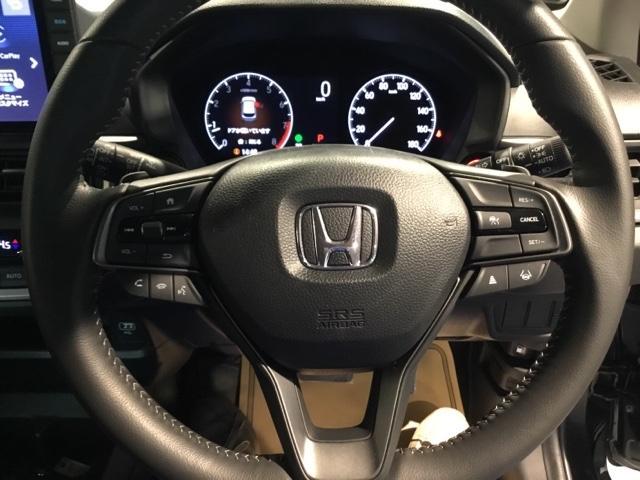 ＷＲ－Ｖ Ｚ＋　メモリーナビ　リアカメラ　ドラレコ　クリソナ　追突軽減ブレーキ　フルセグテレビ　サイドエアバッグ　盗難防止システム　運転席エアバッグ　Ｂカメラ　クルコン　横滑り防止　ドライブレコーダー　キーフリー（3枚目）