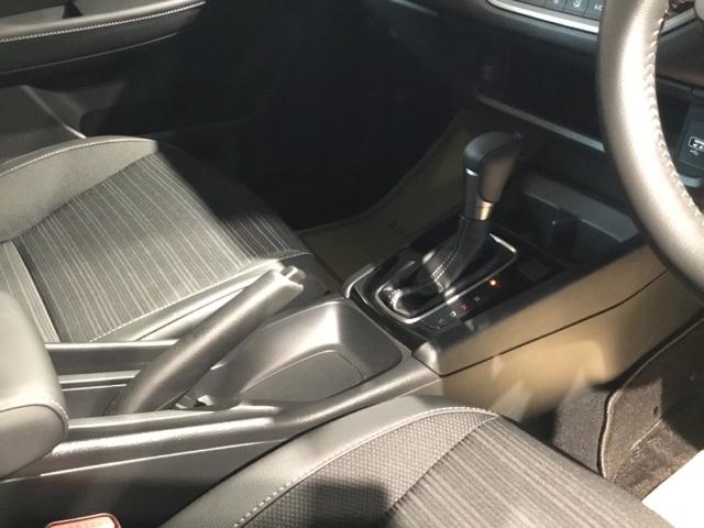 ＷＲ－Ｖ Ｚ＋　メモリーナビ　リアカメラ　ドラレコ　クリソナ　追突軽減ブレーキ　フルセグテレビ　サイドエアバッグ　盗難防止システム　運転席エアバッグ　Ｂカメラ　クルコン　横滑り防止　ドライブレコーダー　キーフリー（19枚目）