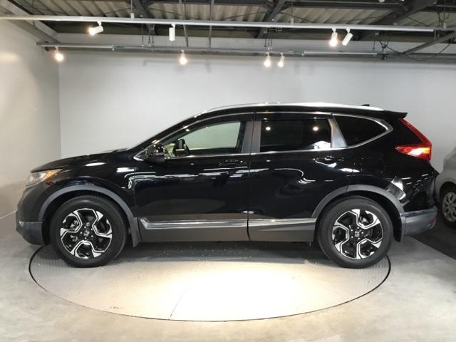 ＣＲ－Ｖハイブリッド ｅ：ＨＥＶＥＸ・マスターピース　メモリーナビ　リアカメラ　ＥＴＣ　サンル－フ　Ｂカメラ　革シート　フルセグテレビ　シートヒーター　電動シート　衝突軽減ブレーキ　ＬＥＤヘッド　クルコン　キーレス　横滑り防止装置　スマートキー（7枚目）