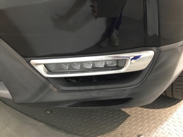 ＣＲ－Ｖハイブリッド ｅ：ＨＥＶＥＸ・マスターピース　メモリーナビ　リアカメラ　ＥＴＣ　サンル－フ　Ｂカメラ　革シート　フルセグテレビ　シートヒーター　電動シート　衝突軽減ブレーキ　ＬＥＤヘッド　クルコン　キーレス　横滑り防止装置　スマートキー（33枚目）