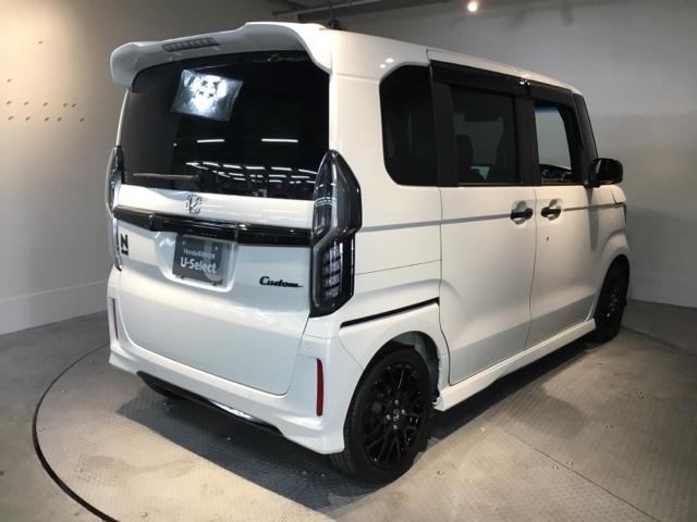 Ｎ－ＢＯＸカスタム Ｌターボスタイル＋ブラック　両側電動スライドドア　ＥＴＣ　リアカメラ　ベンチＳ　ターボエンジン　スマ－トキ－　エアバック　横滑り防止機能　ナビ＆ＴＶ　サイドカーテンエアバック　ＵＳＢ接続　クルーズコントロール　助手席エアバッグ（8枚目）