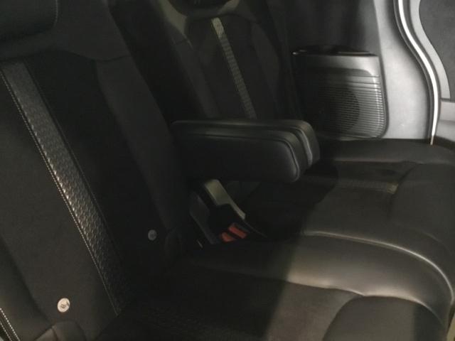 Ｎ－ＢＯＸカスタム Ｌターボスタイル＋ブラック　両側電動スライドドア　ＥＴＣ　リアカメラ　ベンチＳ　ターボエンジン　スマ－トキ－　エアバック　横滑り防止機能　ナビ＆ＴＶ　サイドカーテンエアバック　ＵＳＢ接続　クルーズコントロール　助手席エアバッグ（16枚目）