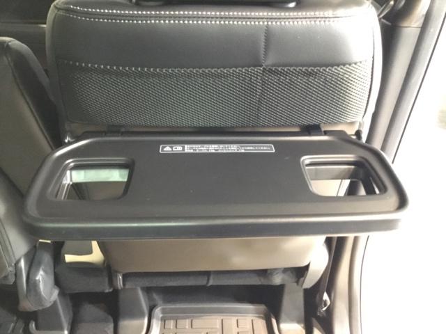 Ｎ－ＢＯＸカスタム Ｌターボスタイル＋ブラック　両側電動スライドドア　ＥＴＣ　リアカメラ　ベンチＳ　ターボエンジン　スマ－トキ－　エアバック　横滑り防止機能　ナビ＆ＴＶ　サイドカーテンエアバック　ＵＳＢ接続　クルーズコントロール　助手席エアバッグ（18枚目）