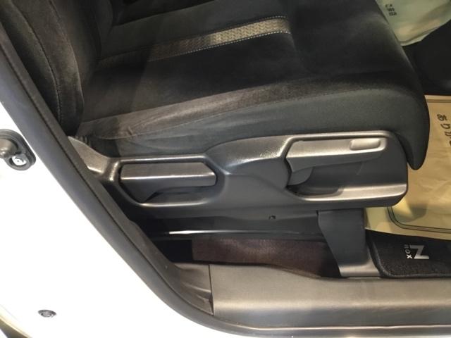 N-BOXカスタム G・EXホンダセンシング メモリーナビ フルセグ リアカメラ ETC ドラレコ 衝突被害軽減装置 エアコン 盗難防止システム PW ドライブレコーダー キーフリーシステム ナビTV クリアランスソナー サイドエアバッグ ABS(18枚目)