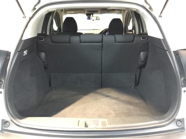 ヴェゼル Ｘ　メモリーナビ　リアカメラ　ＥＴＣ　アルミホイール　追突軽減ブレーキ　スマ－トキ－　ＵＳＢ　サイドエアバッグ　パワーウィンドウ　盗難防止システム　横滑り防止　ＬＥＤヘッドランプ　クルコン　ＰＳ　ＡＢＳ（10枚目）